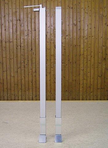 Badmintonové stĺpiky hranaté bez napínáku